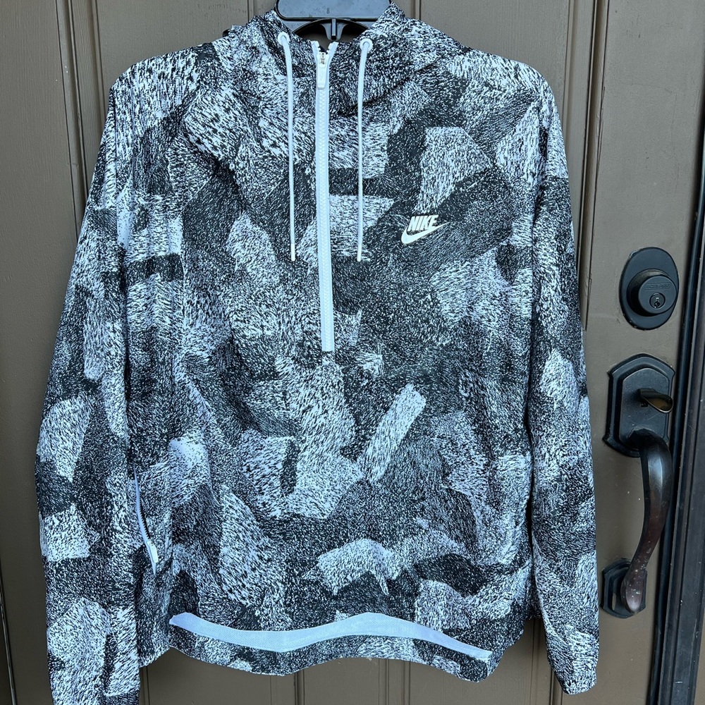 Nike patterned Windbreaker Jacket sz L